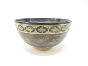 和善造　金彩色絵　帯七宝　茶碗